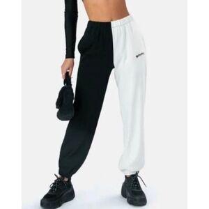 Adika‎ babygirl black and white sweatpants size small